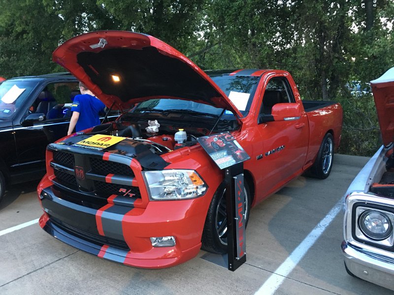 20180902 195308 - Fat Daddys Car Show.jpg